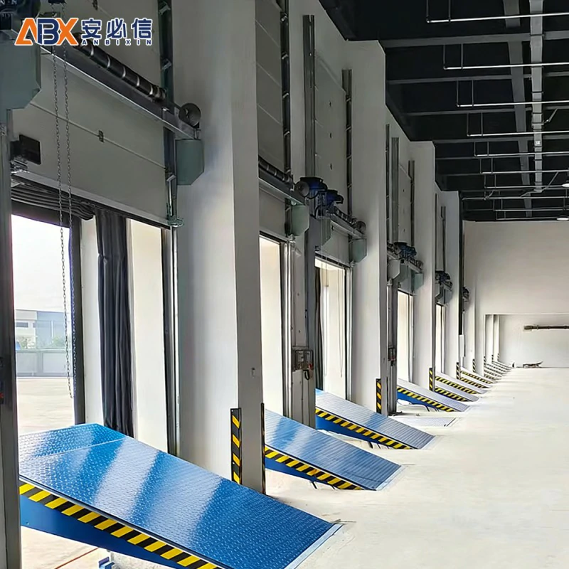 新乡市钢质提升门